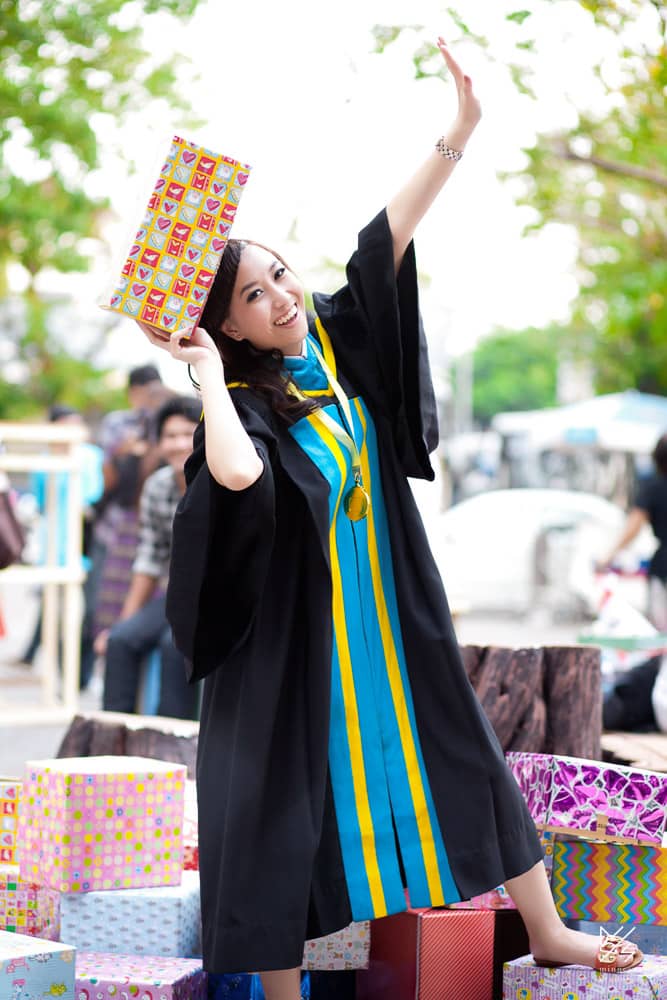 university of the thai chamber of commerce graduation 17